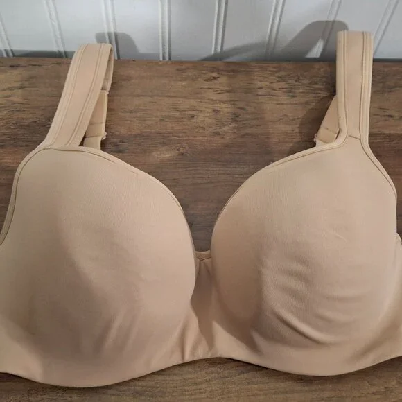 Cacique 34DD Beige T-Shirt Bra Underwire Adjustable Straps - Picture 1 of 5